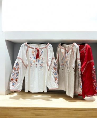 Блузи - Bluza brodata cu motive geometrice - Hora