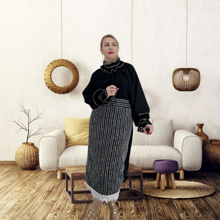 Bluza neagra stilizata traditional Amalia [8]