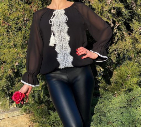 Bluza stilizata cu motive traditionale Stefania [1]