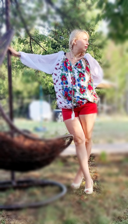 Bluza stilizata cu motive traditionale Margareta 9 [3]