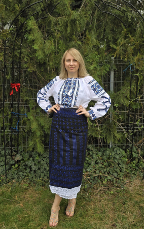 Catrinta si brau traditionala Afrodita 4 [2]