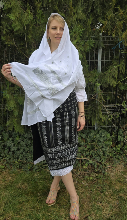 Catrinta si brau traditionala Afrodita 4 [4]