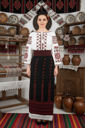 Fote & Catrinte - Catrinta si brau traditionala Afrodita 7