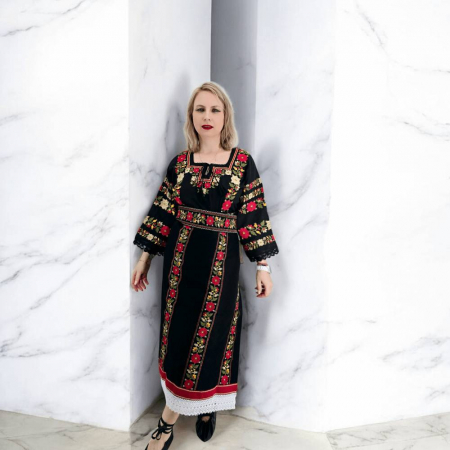 Catrinta si brau traditionala Suzana [1]