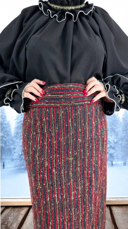 Catrinta si brau traditionala cu fir de lame pentru dama - Silvia [9]