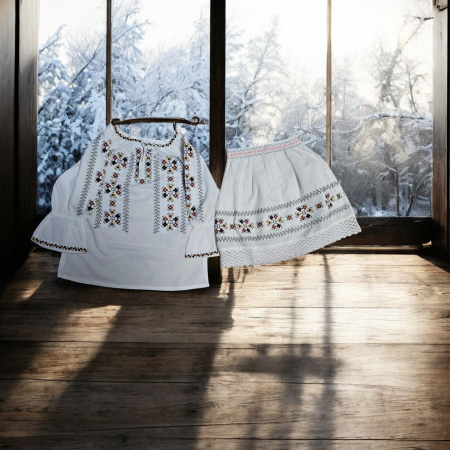 Комплекти за момичета - Compleu Traditional cu broderie pentru fetite - Olimpia