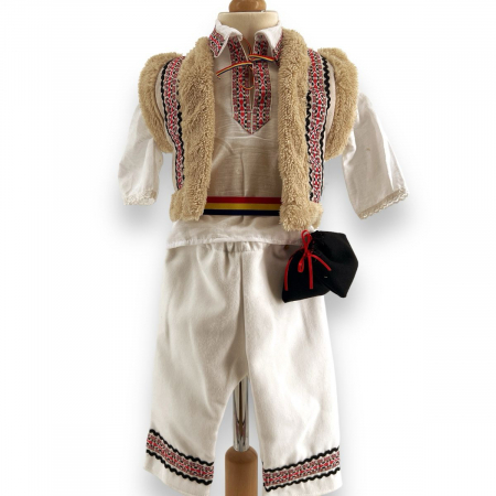 момчета - Costum National Baieti Titel 2