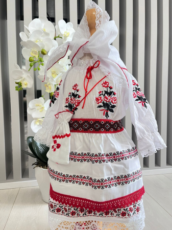 момичета - Costum national fetite Mira 7