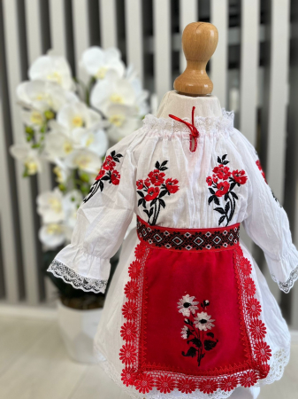 Costum national fetite Mira 10 [1]