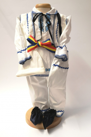 Costum National Victoras 7 [2]