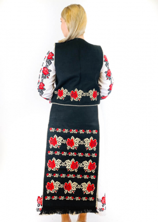 Costum Popular nr 2 - format din 5 piese [5]