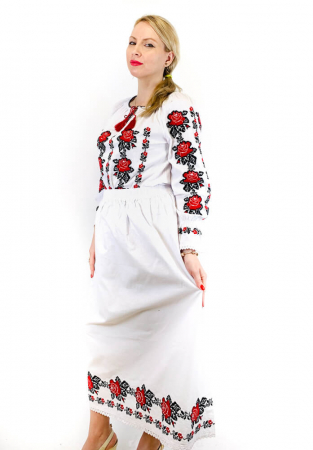 Costum Popular nr 2 - format din 5 piese [1]