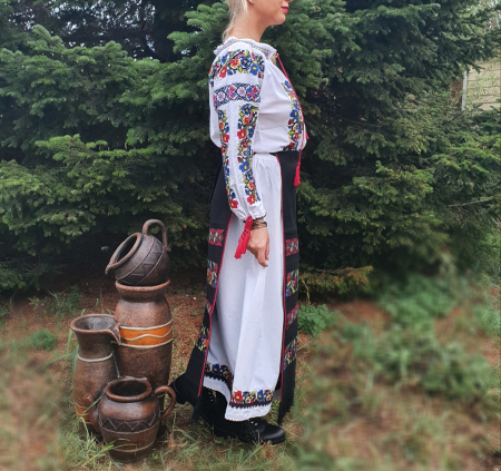 Costum Popular nr 6 - format din 4 piese [6]