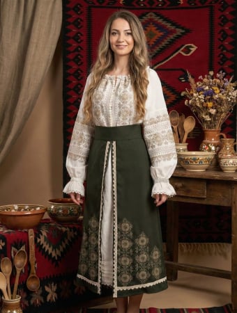 Традиционни костюми - Costum Popular cu broderie traditionala Sidonia