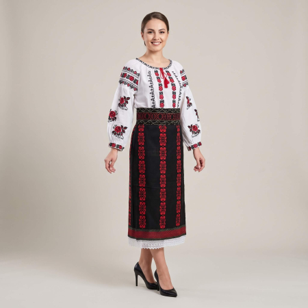 Costume populare - Costum popular format din catrinta , brau si ie - Alexia