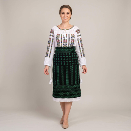 Costume populare - Costum popular format din catrinta , brau si ie - Tricolor