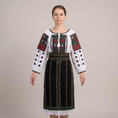 Costume populare - Costum popular format din catrinta , brau si ie - Cleopatra