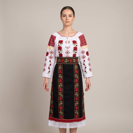 Costume populare - Costum popular format din catrinta , brau si ie - Alexia