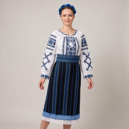 Costume populare - Costum popular format din catrinta , brau si ie - Sandica 5