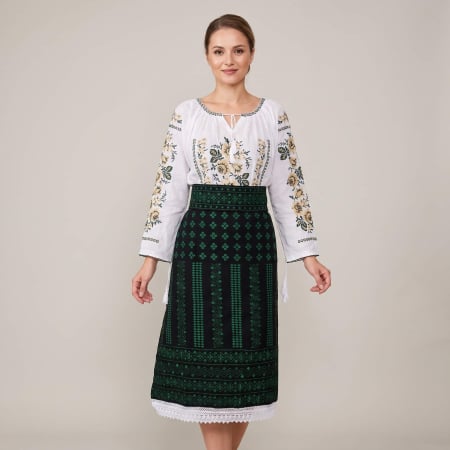 Costume populare - Costum popular format din catrinta , brau si ie - Venus 7