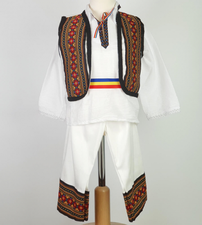 Baieti - Costum Traditional Baietei Marius 2