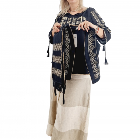 Costum traditional Complet Mira 8 - 3 piese [1]