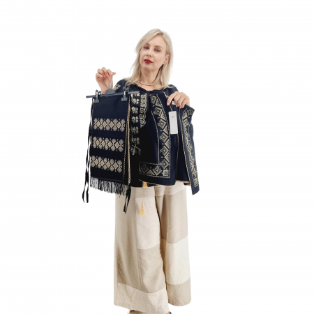 Costum traditional Complet Mira 8 - 3 piese [2]