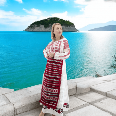 Costum traditional dama Ioana [4]