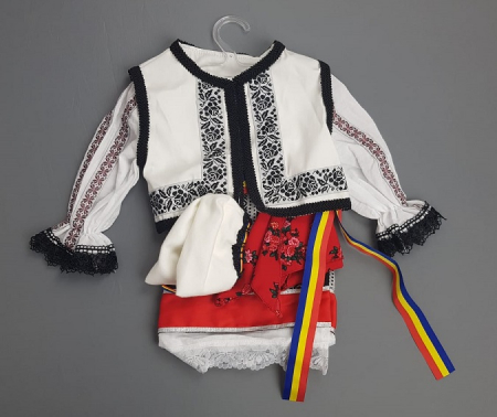 Fetite - Costum Traditional Fetite Bianca