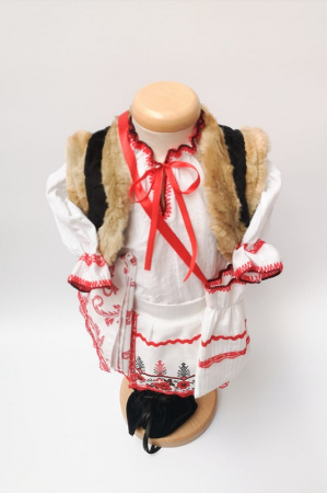 Costum Traditional Fetite Marita 3 [1]