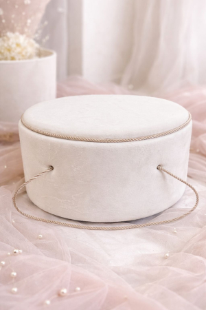 Accesorii botez - Cufar buretat - alb