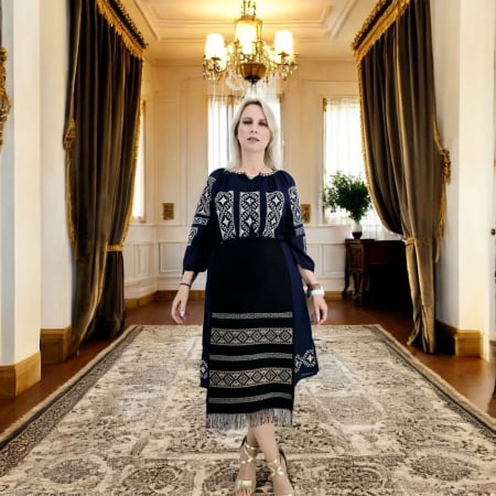 Шорти - Fote cu broderie traditionala Sidonia