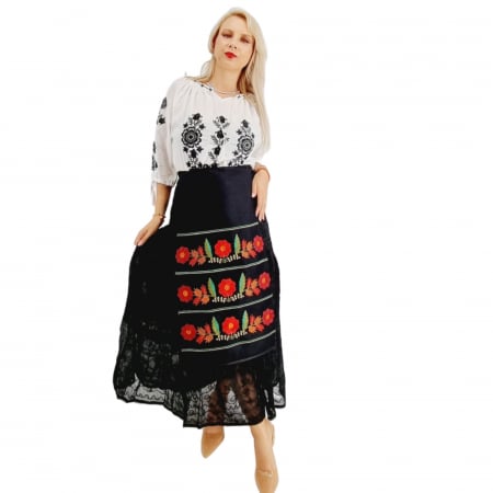 Fote cu broderie traditionala Priscila 4 [9]