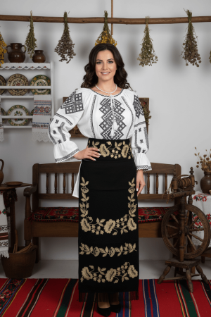 Femei - Fote cu broderie traditionala Sidonia 2