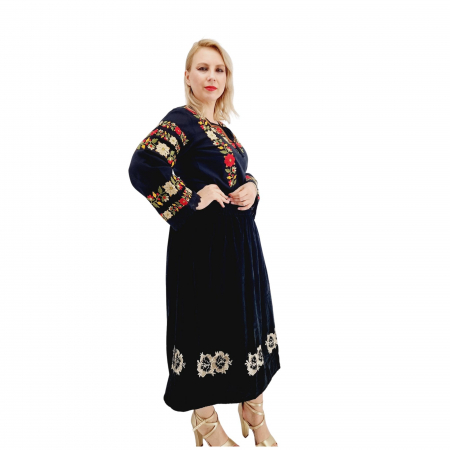 Поли - Fusta din catifea cu broderie Carmen 3