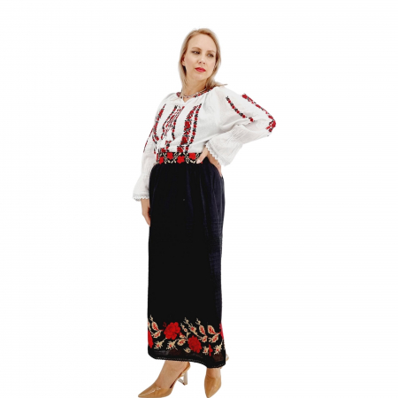 Fusta traditionala Mariuca 5 [1]