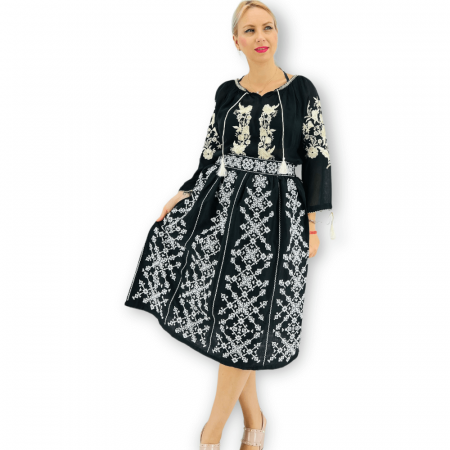 Fusta traditionala Paraschiva [2]