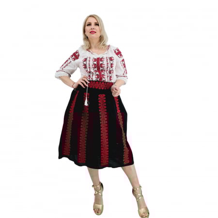 Поли - Fusta traditionala Toni 17