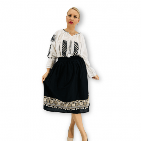 Fusta traditionala Toni 3 [3]