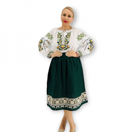 Fusta traditionala Toni 4 [3]