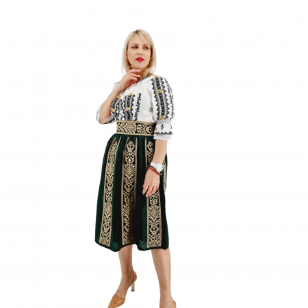 Fusta traditionala Toni 5 [1]