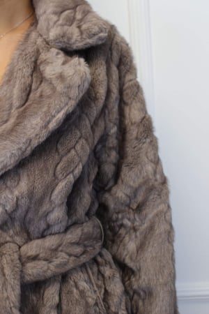 Елегантно палто от органична кожа в различни цветове – Универсален размер [1]