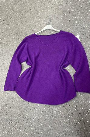 Дамски пуловери - Мек пуловер с V-образно деколте - различни цветове