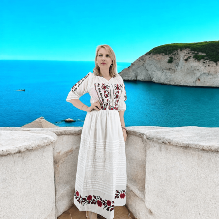 Елегантна Амедеа 4 [3]