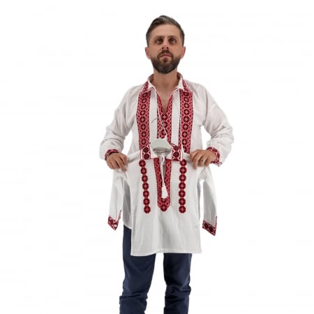 Ii Baieti - Ie Traditionala baieti Laviniu 8