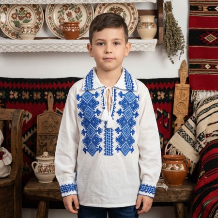 Ii Baieti - Ie Traditionala baieti Tiberiu 11