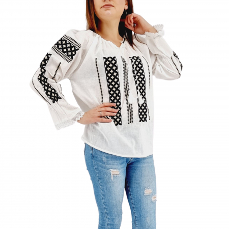 Ie Traditionala Dariana 4 [2]