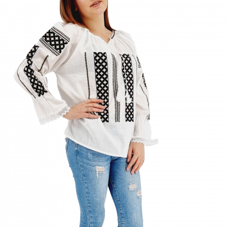 Ie Traditionala Dariana 4 [4]