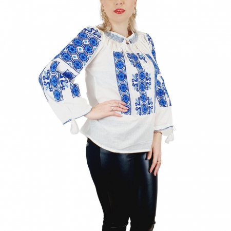Дълъг ръкав - Ie Traditionala Diana 11
