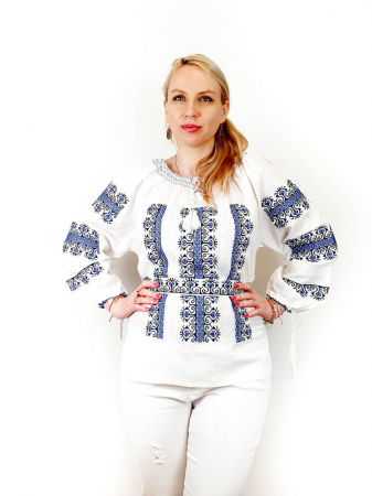 Maneca lunga - Ie traditionala Doina 7